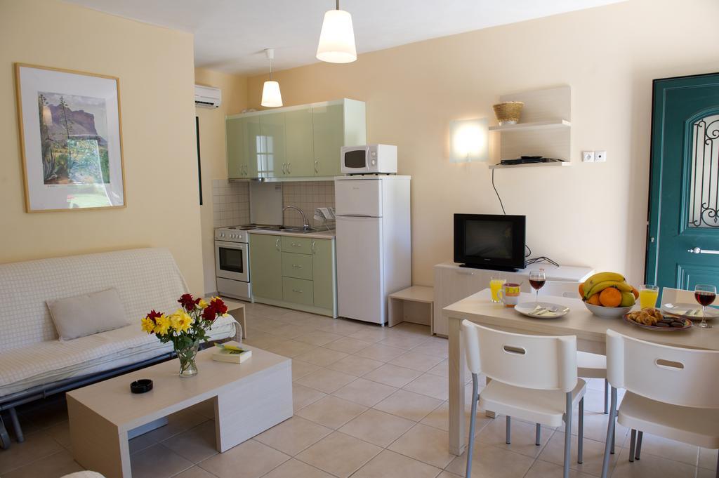 Heliotropia Houses فاسيليكي الغرفة الصورة