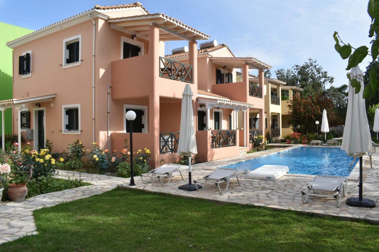 Heliotropia Houses فاسيليكي المظهر الخارجي الصورة